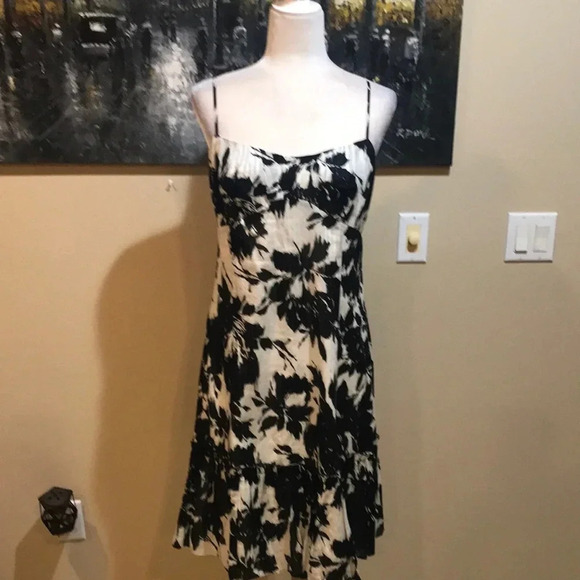 LOFT Black and White Floral Cotton Dress with Adjustable Straps & Ruffle Hem-8 - Picture 1 of 11